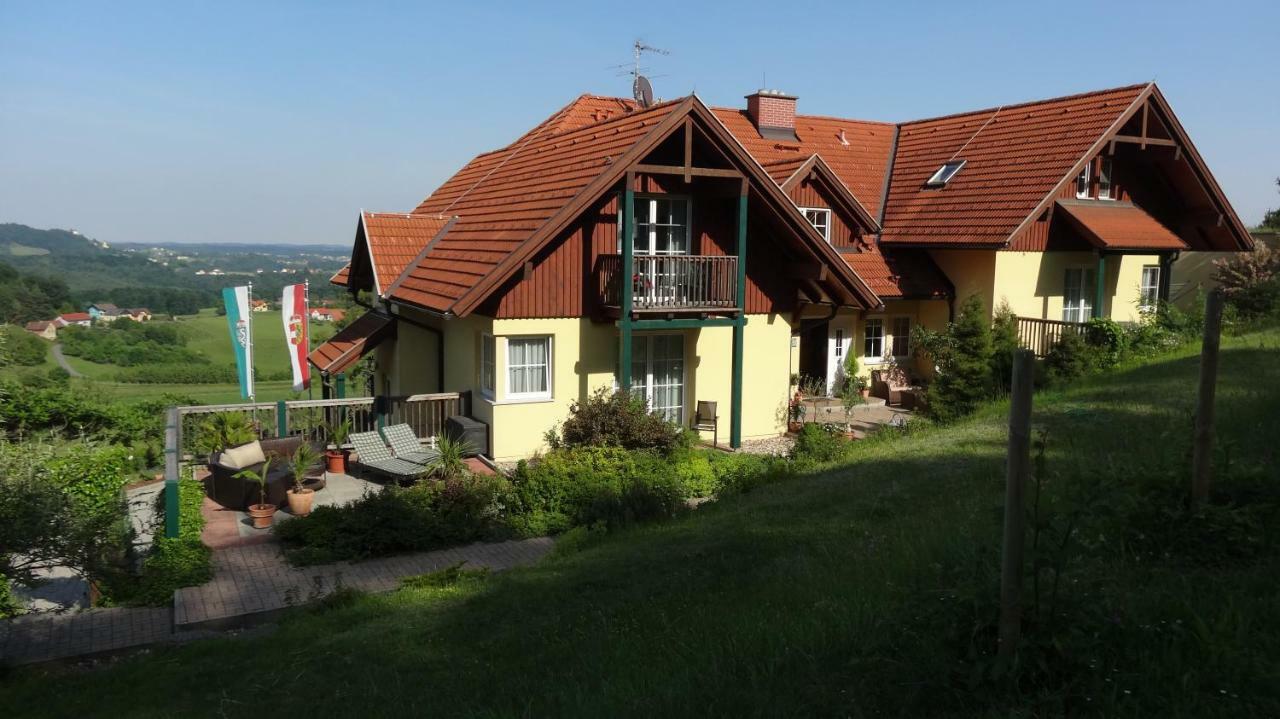 Pension Dreiländerblick Bad Gleichenberg Exterior foto
